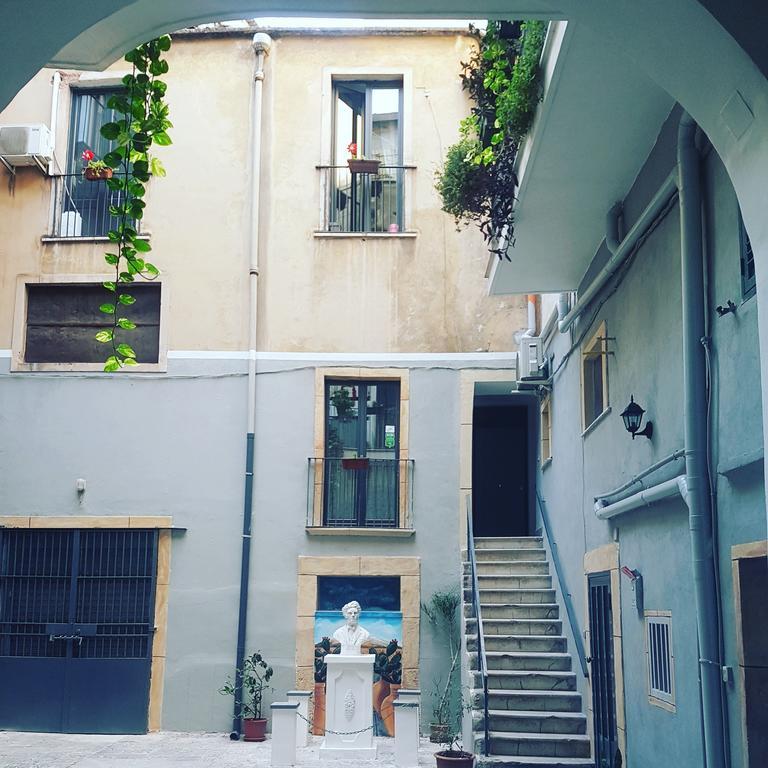 Mizzica Bed And Breakfast Catania Luaran gambar
